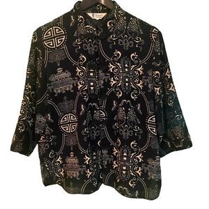 Vintage 90’s navy Asian print 3/4 sleeve blouse with frog ties down the front